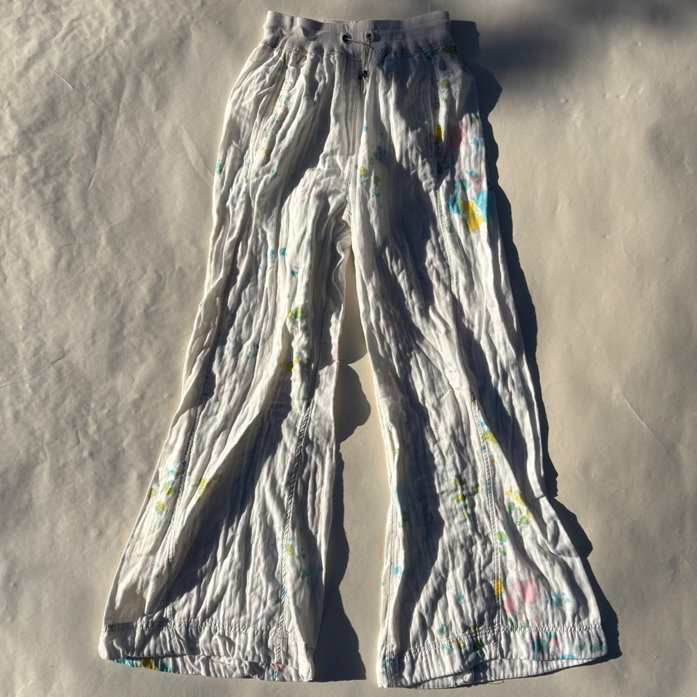 FP Movement Free People White Pastel Paint Splatter Wide Leg Cotton Pants Small